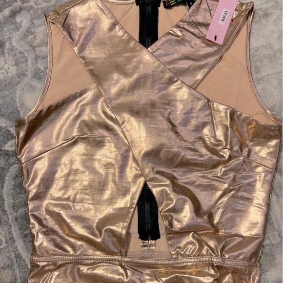 ROSE GOLD CROSS FRONT ONE PIECE SWIMSUIT - Picture 8 of 8